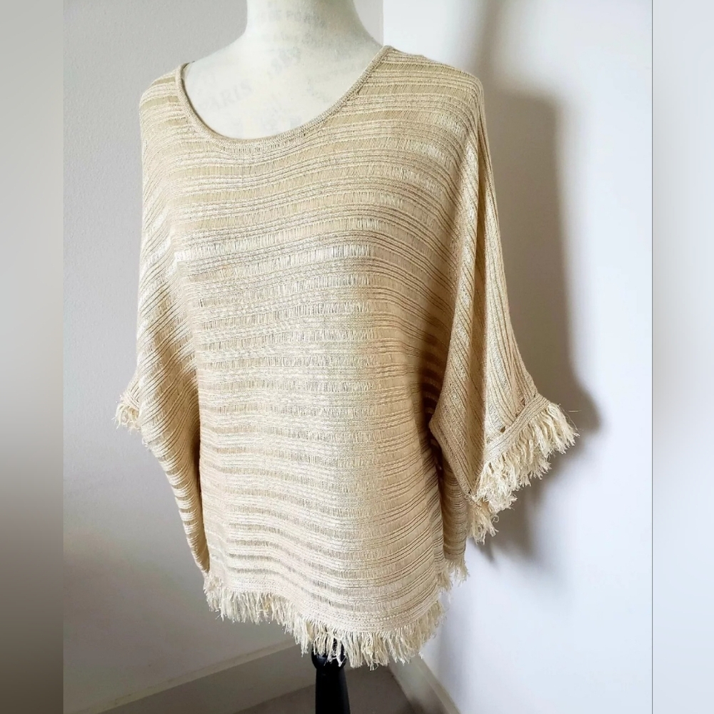 🔥Alison Andrews gold poncho style sweater acrylic/lurex size L/XL 🔥